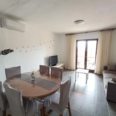Apartments Devic Sukosan Exterior photo